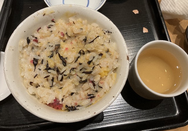 鯛茶福乃:具材が馴染むようにかき混ぜる