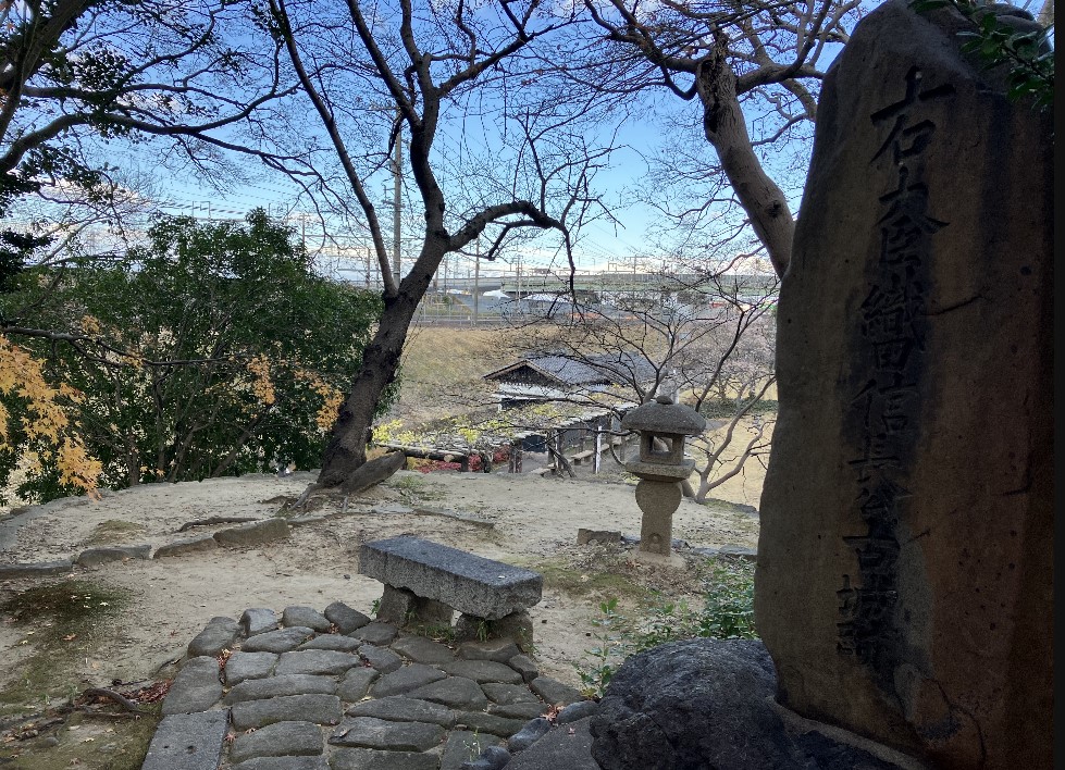 織田信長を祀る社付近からの景色