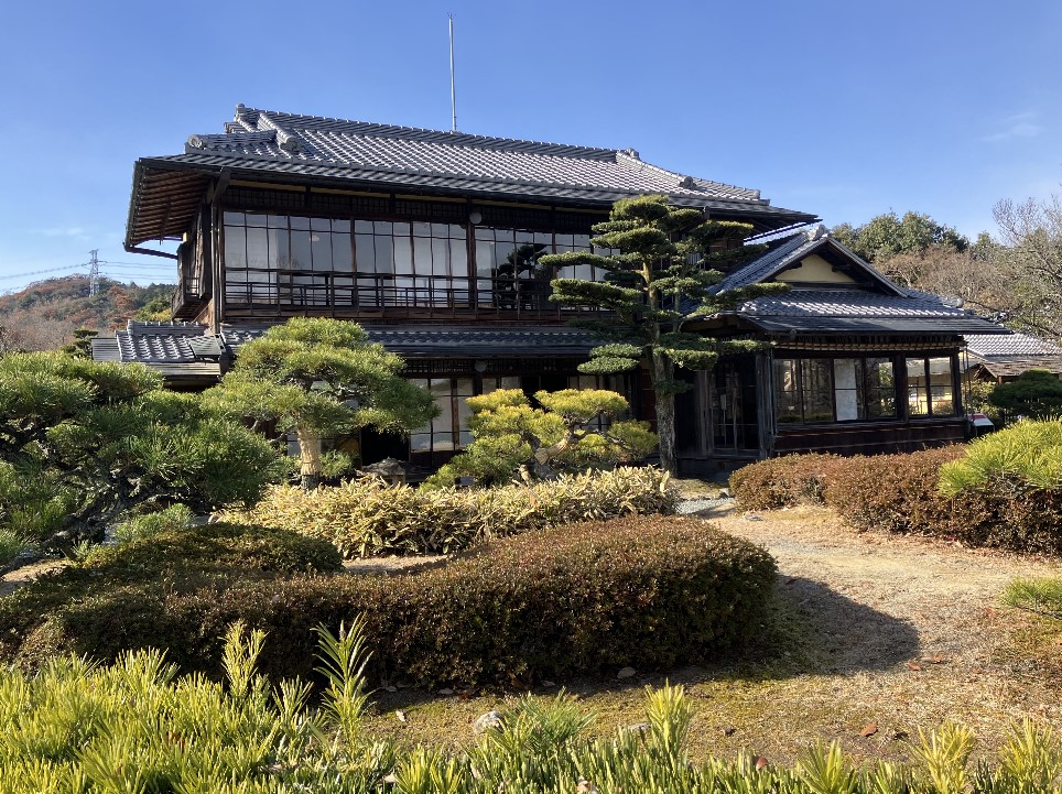 西園寺公望別邸「坐漁荘」