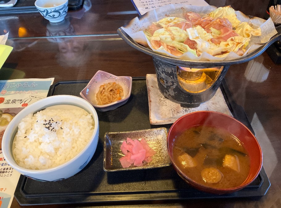 食彩房翔：鶏ちゃん定食１