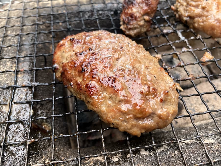 肉の石川：炭火焼ハンバーグ２