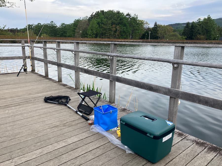 湖畔の温泉宿 蓼科：蓼科湖で朝釣