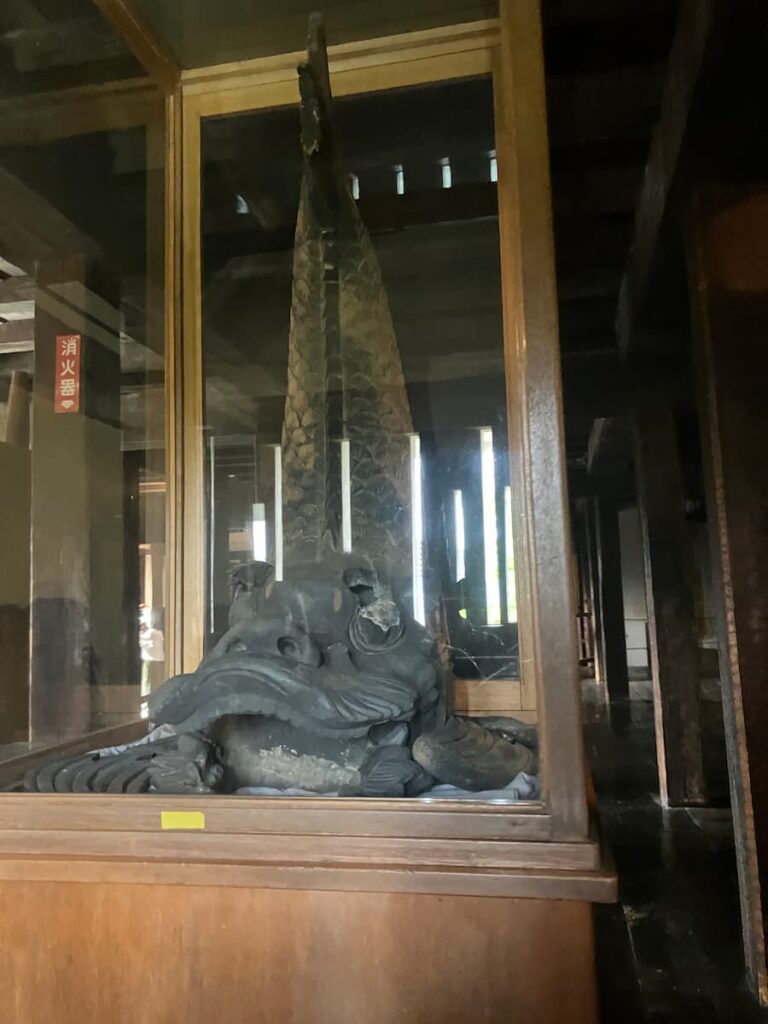松本城：鯱