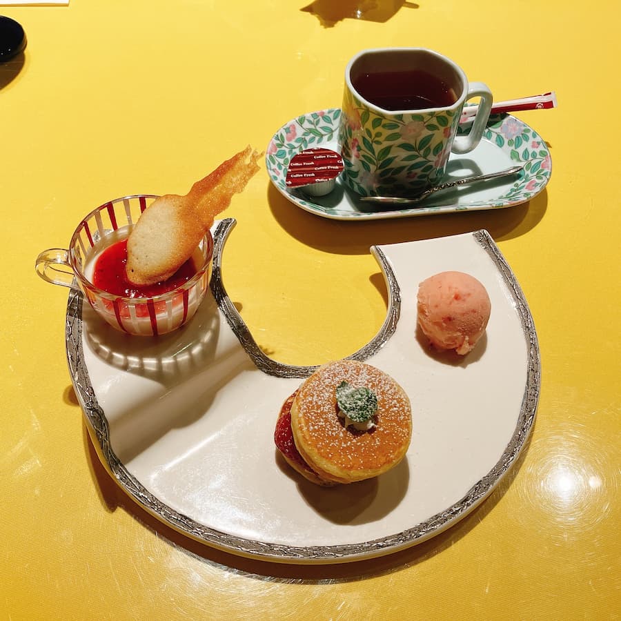 松本楼洋風旅館 ぴのん：デザート