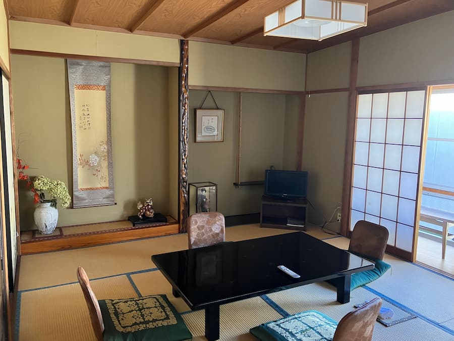 信勝館 部屋2